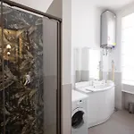 Moderno Trilocale In Zona Navigli *