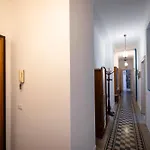 Moderno Trilocale In Zona Navigli דירה מילאנו