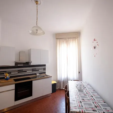 דירה Moderno Trilocale In Zona Navigli