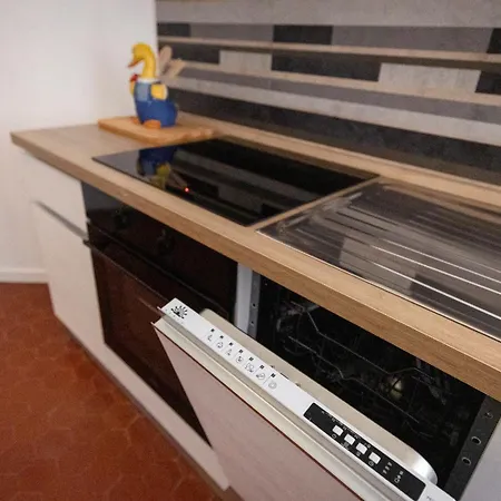 Moderno Trilocale In Zona Navigli דירה *