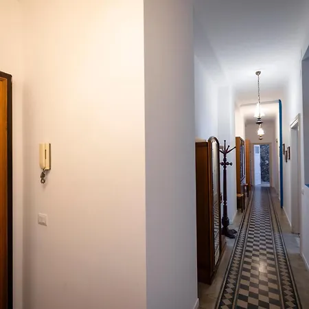 Moderno Trilocale In Zona Navigli Apartment Milan